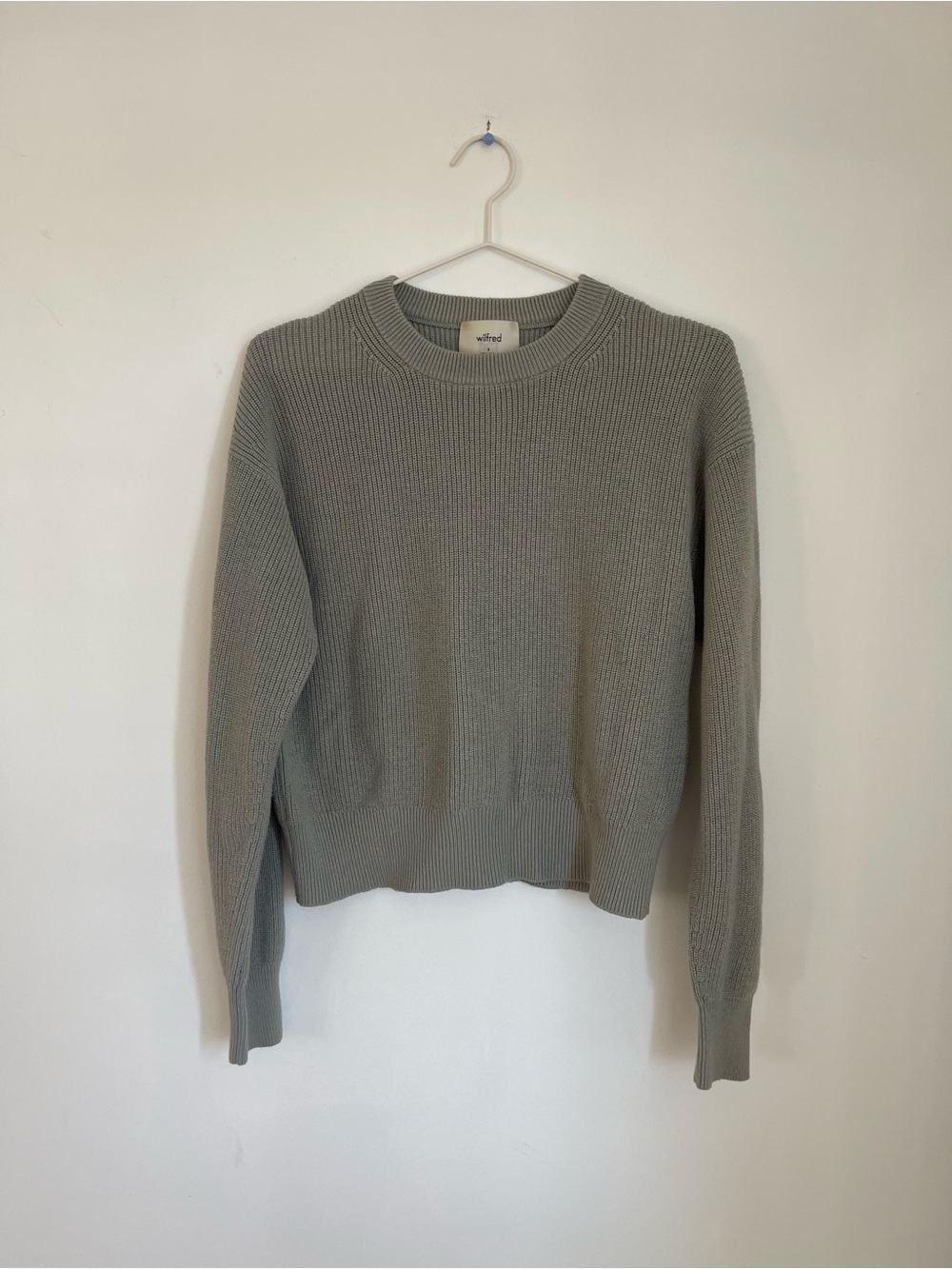 ✨Wilfred merino wool/cotton sage green sweater✨